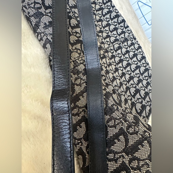 Christian Dior Monogram Flap Messenger Bag (Large Crossbody Saddle Bag) - Picture 14 of 16